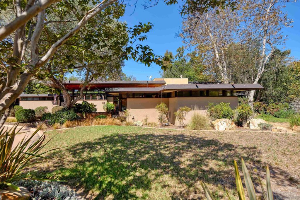 5330 Le Barron Rd Property Photo 4
