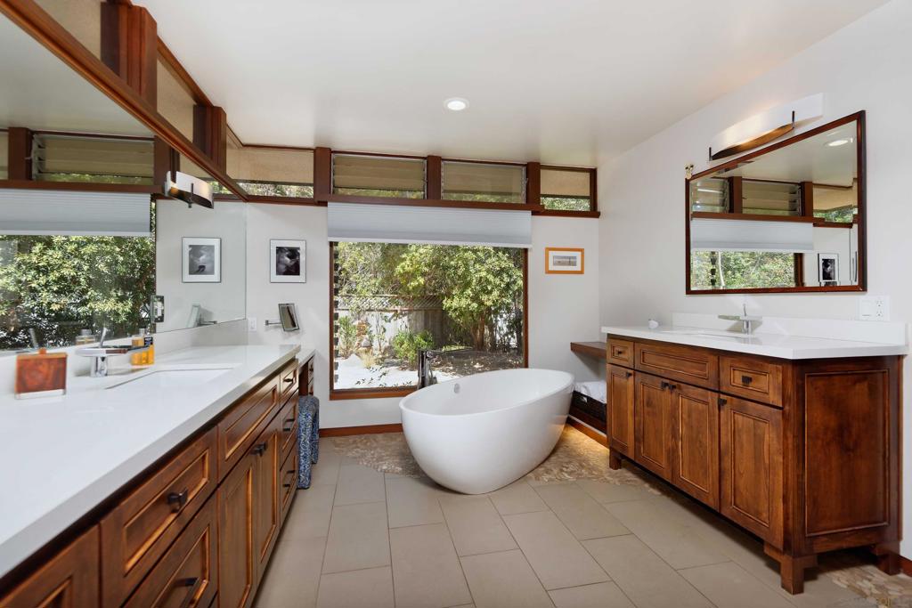 5330 Le Barron Rd Property Photo 20