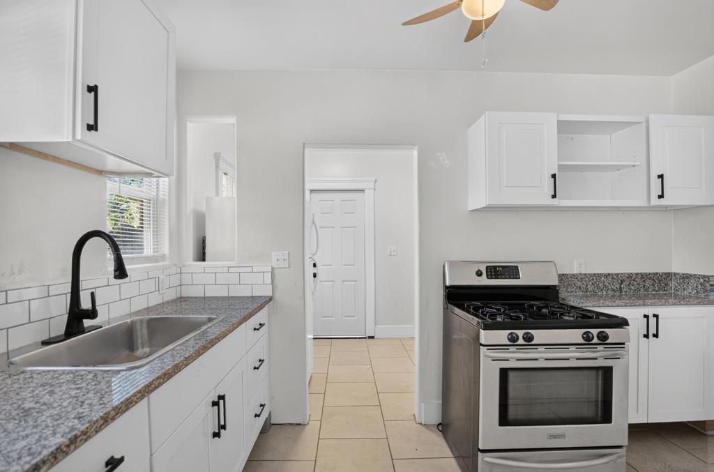3739 1st Property Photo 8