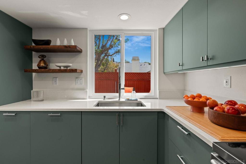 2111 Haller St. Property Photo 8