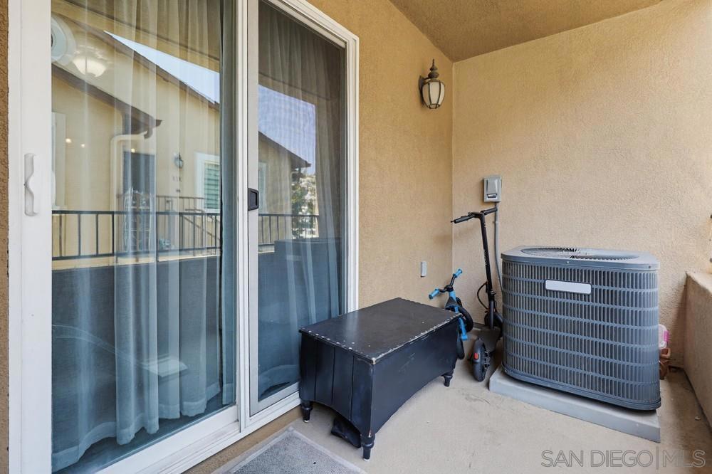 9728 Marilla Dr 205 Property Photo 28