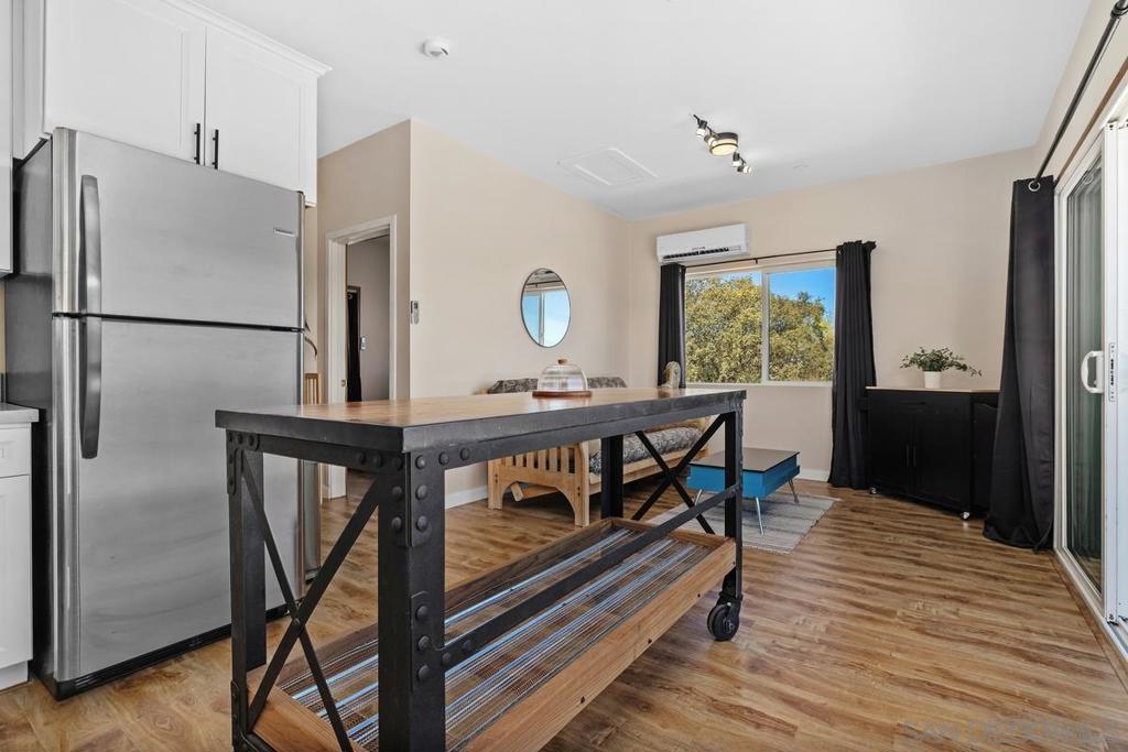 21037 Fog Ridge Property Photo 8
