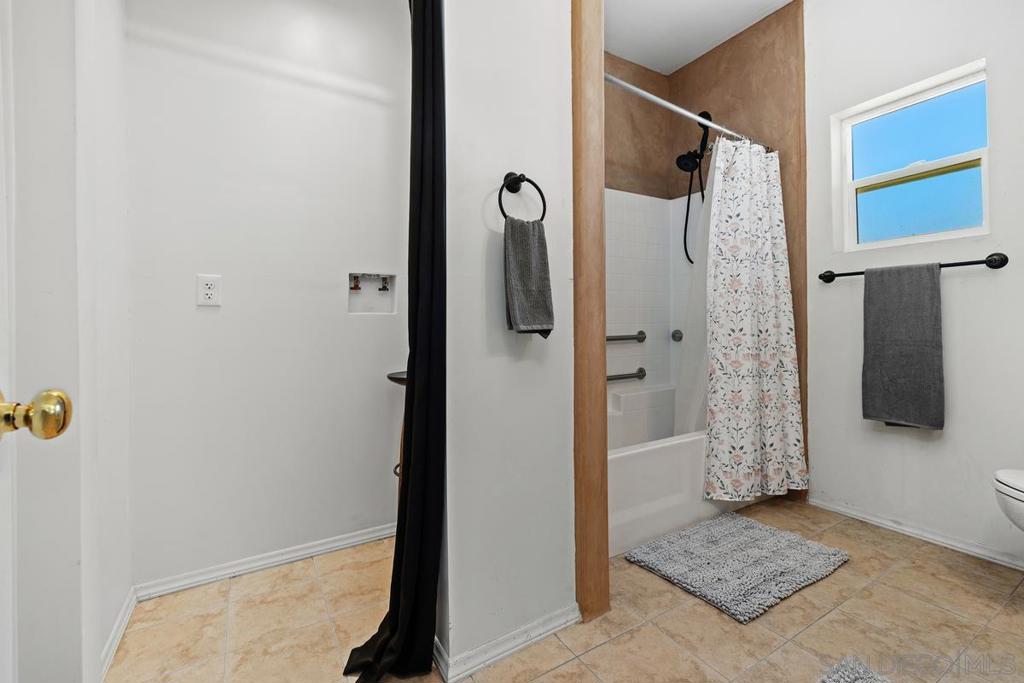 21037 Fog Ridge Property Photo 15