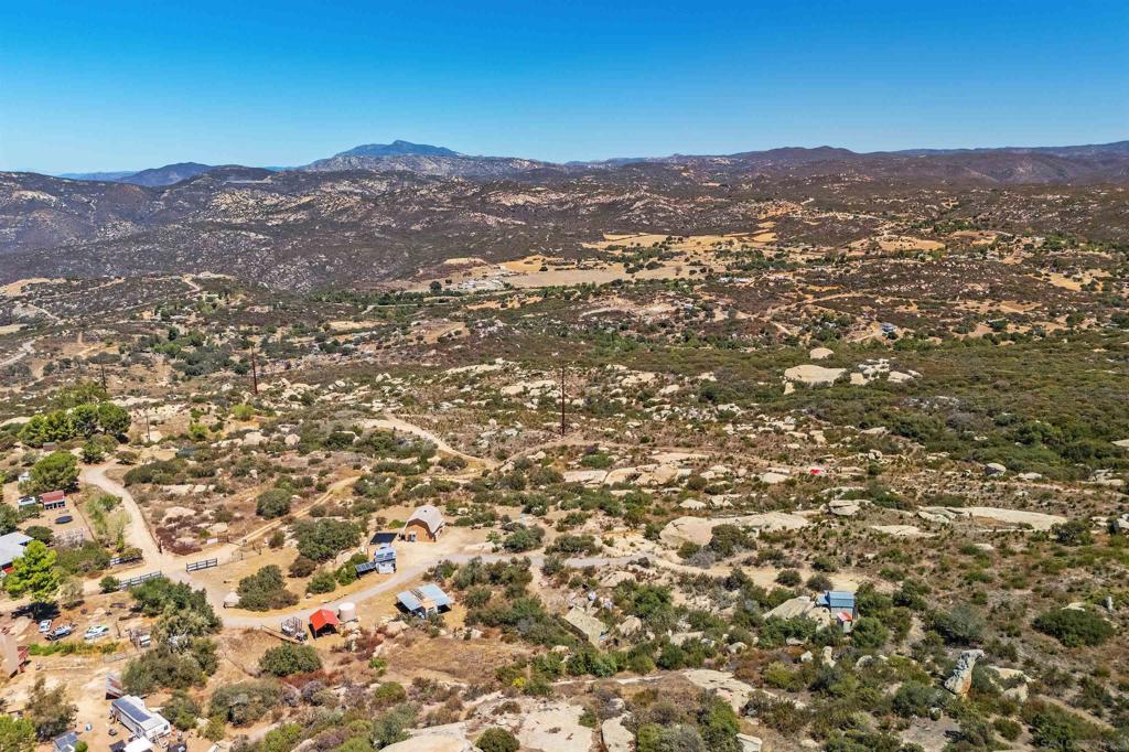 21037 Fog Ridge Property Photo 34