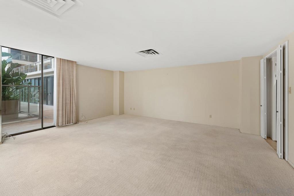 939 Coast Blvd 4h Property Photo 8