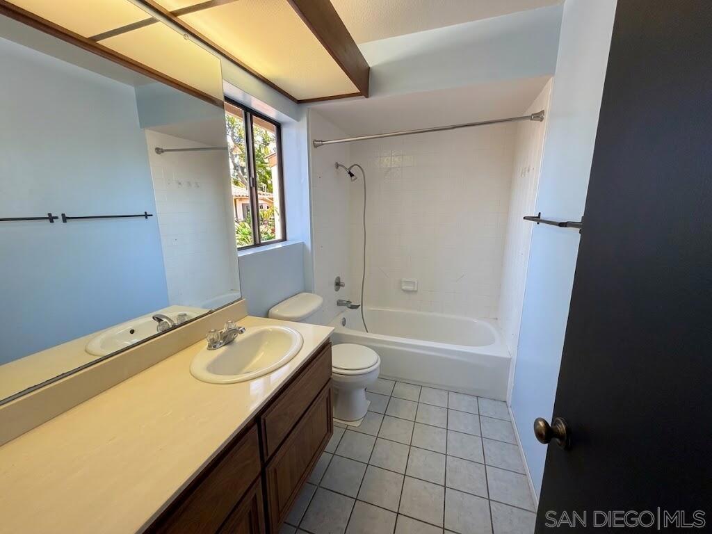 4933 Camino David Property Photo 24