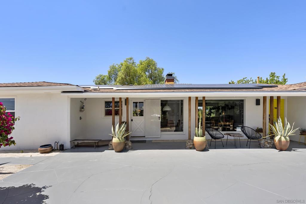 1326 Alta Vista Dr Property Photo 12