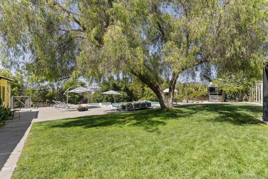 1326 Alta Vista Dr Property Photo 46