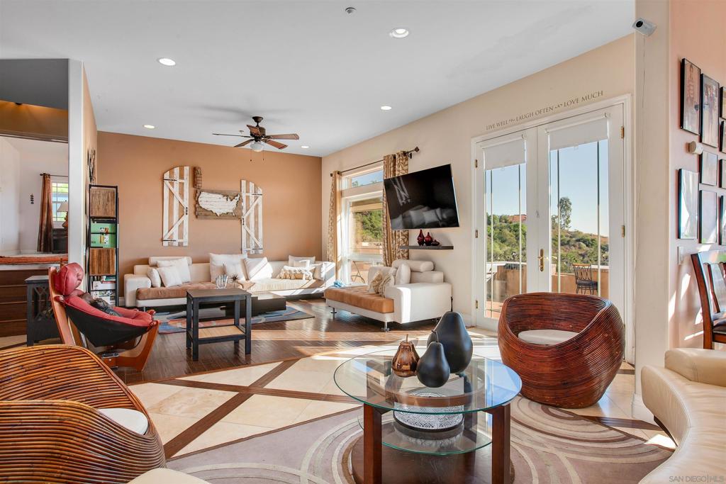 12811 09 Jackson Hill Dr Property Photo 10