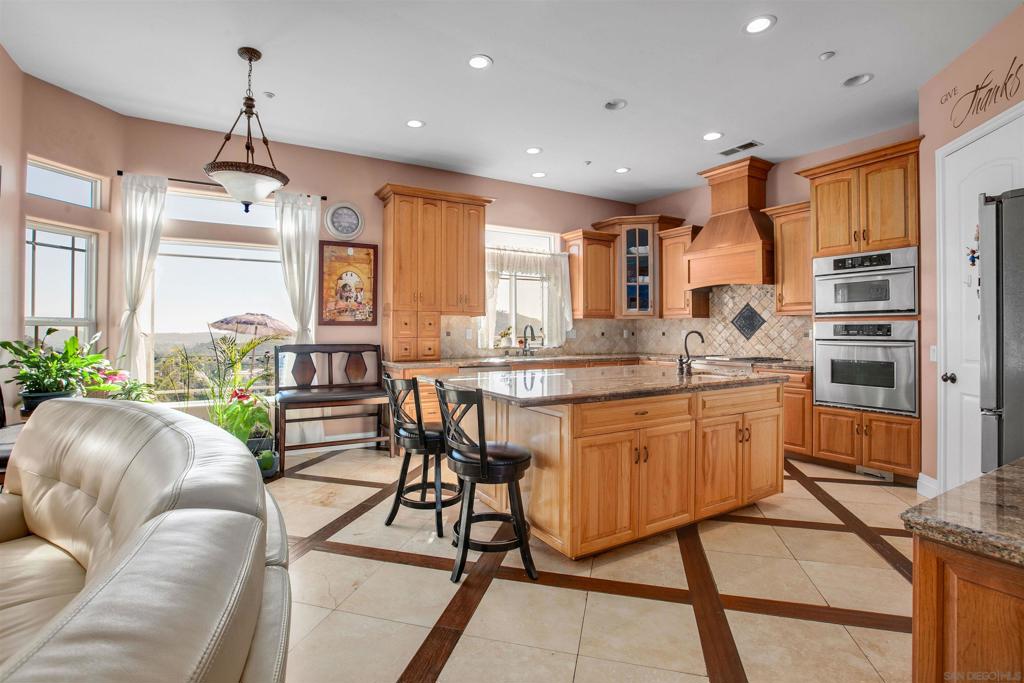 12811 09 Jackson Hill Dr Property Photo 15