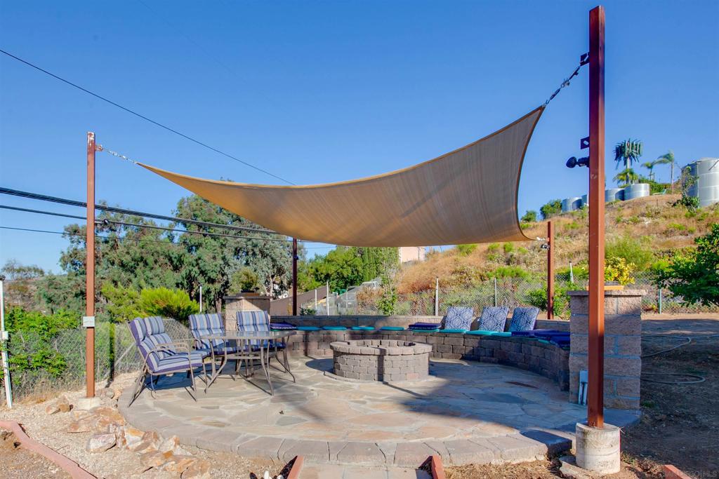 12811 09 Jackson Hill Dr Property Photo 40