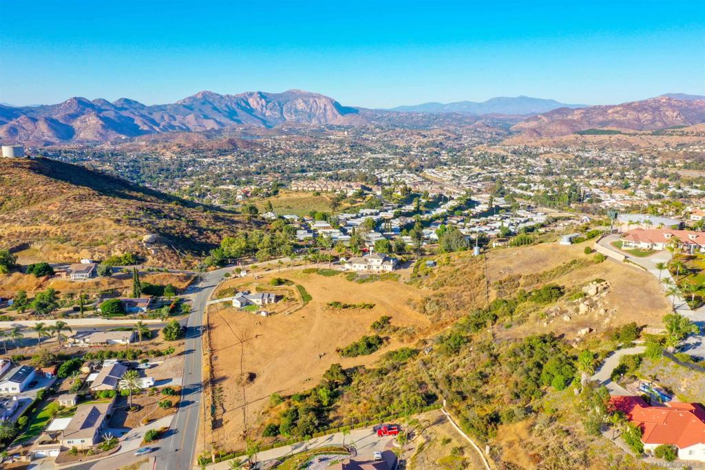 12811 09 Jackson Hill Dr Property Photo 46