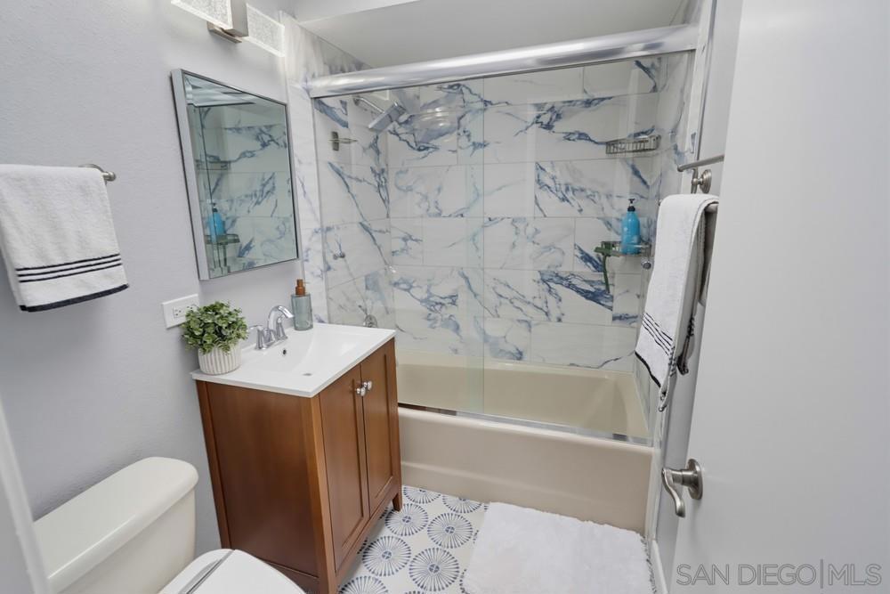 917 Torrance Street 21 Property Photo 14