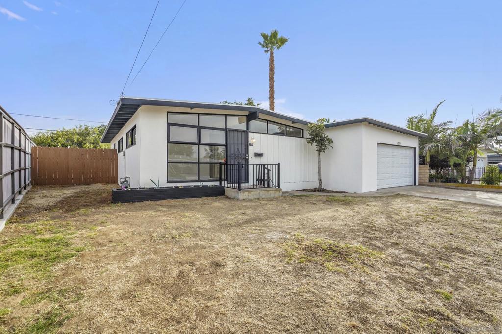 3515 Moccasin Ave Property Photo 2