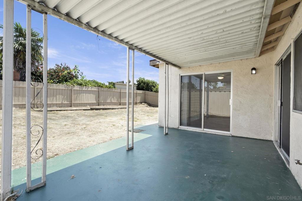 10625 Amantha Ave Property Photo 20