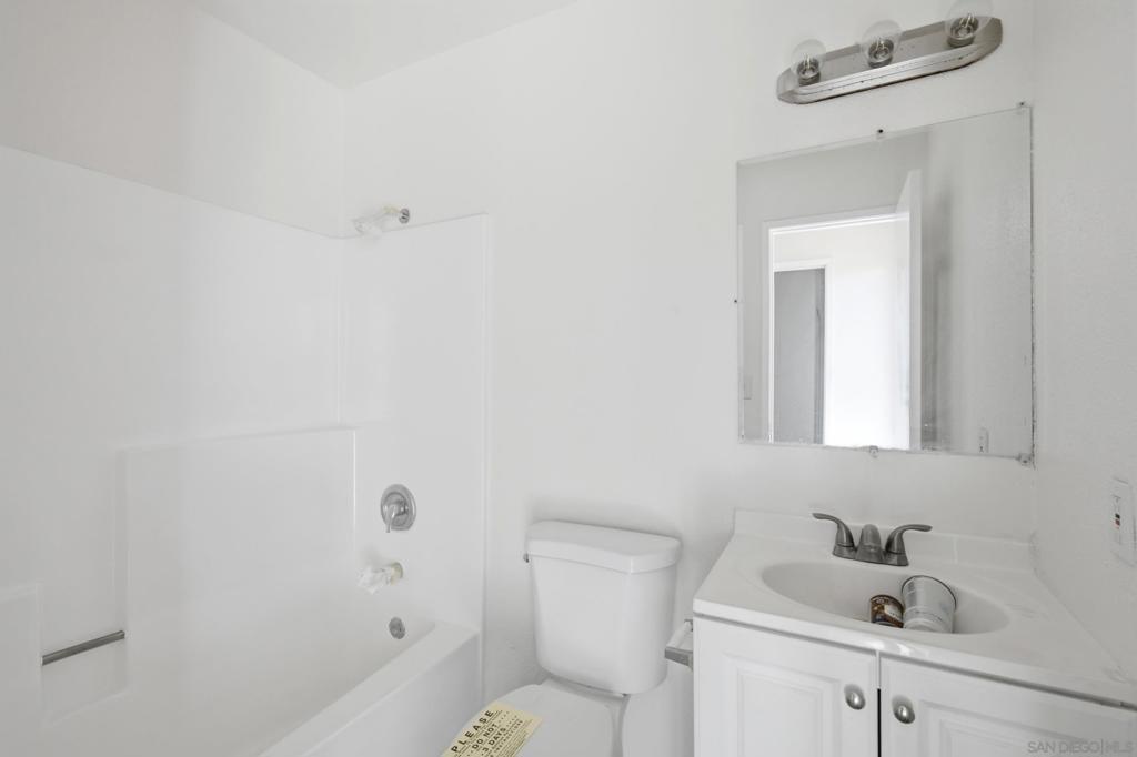 4073 Chamoune Ave Property Photo 17