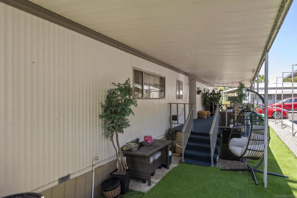10767 Jamacha Spc 98 Property Photo 4