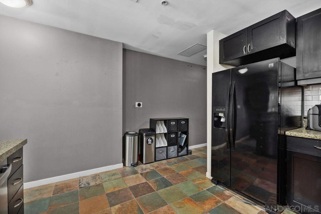 1150 J St 524 Property Photo 8