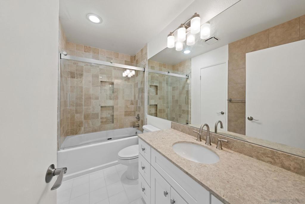 9909 Scripps Westview Way 212 Property Photo 10
