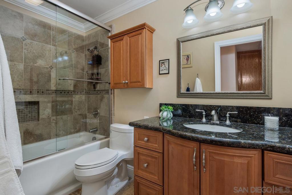 10770 Ancona Lane Property Photo 32