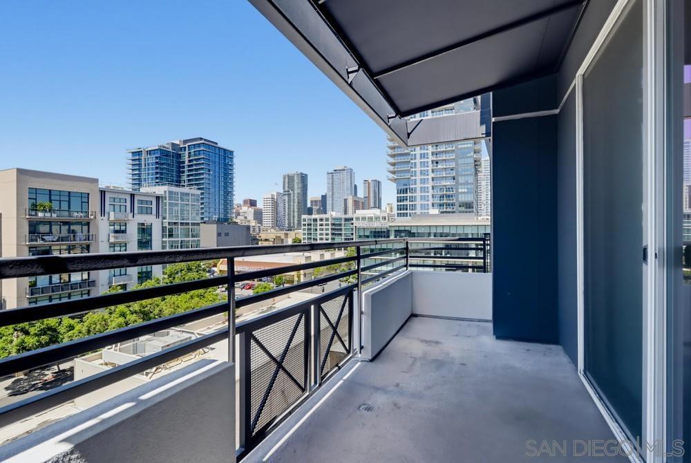 550 Park 2603 Property Photo 4