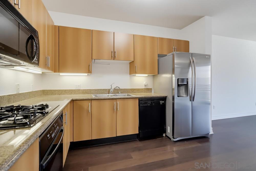 550 Park 2603 Property Photo 14