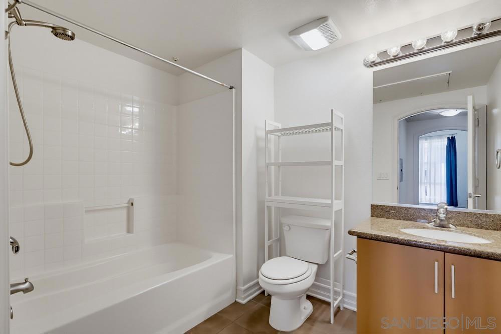 550 Park 2603 Property Photo 18