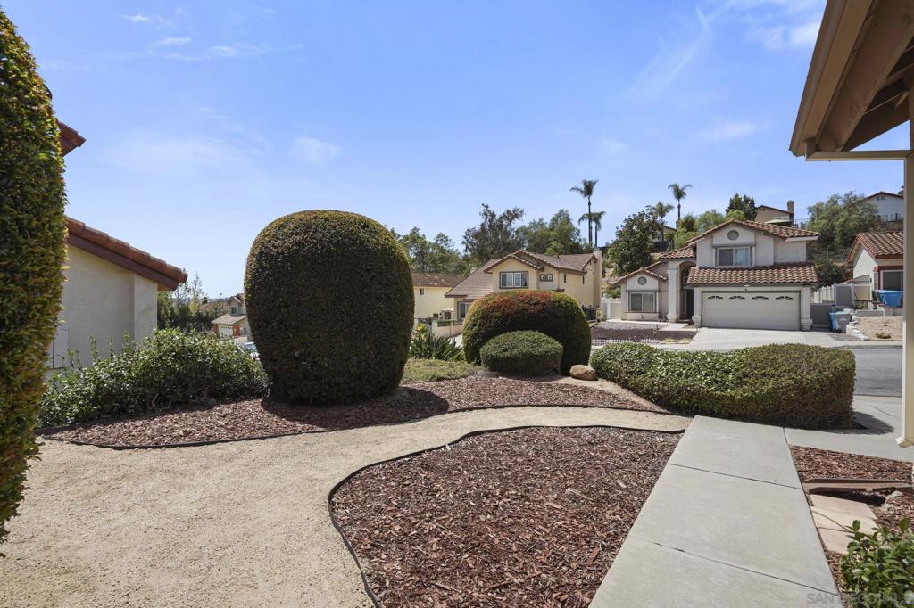 12895 Amaranth St Property Photo 10