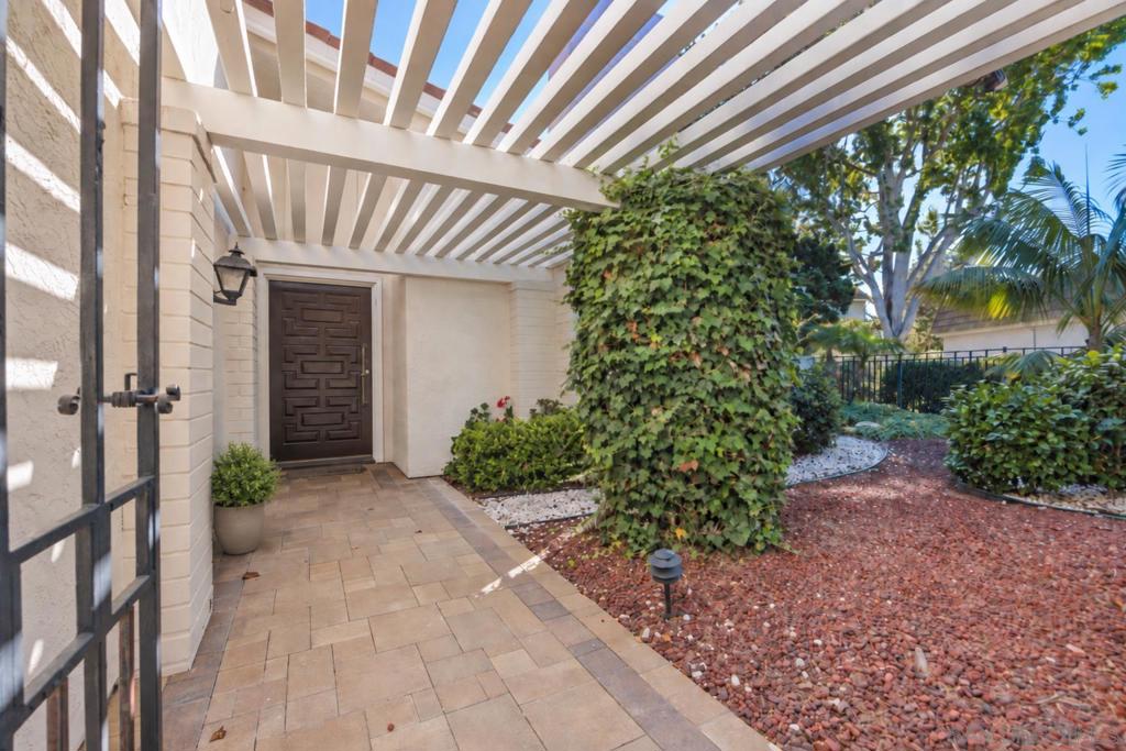 8233 Caminito Maritimo Property Photo 4