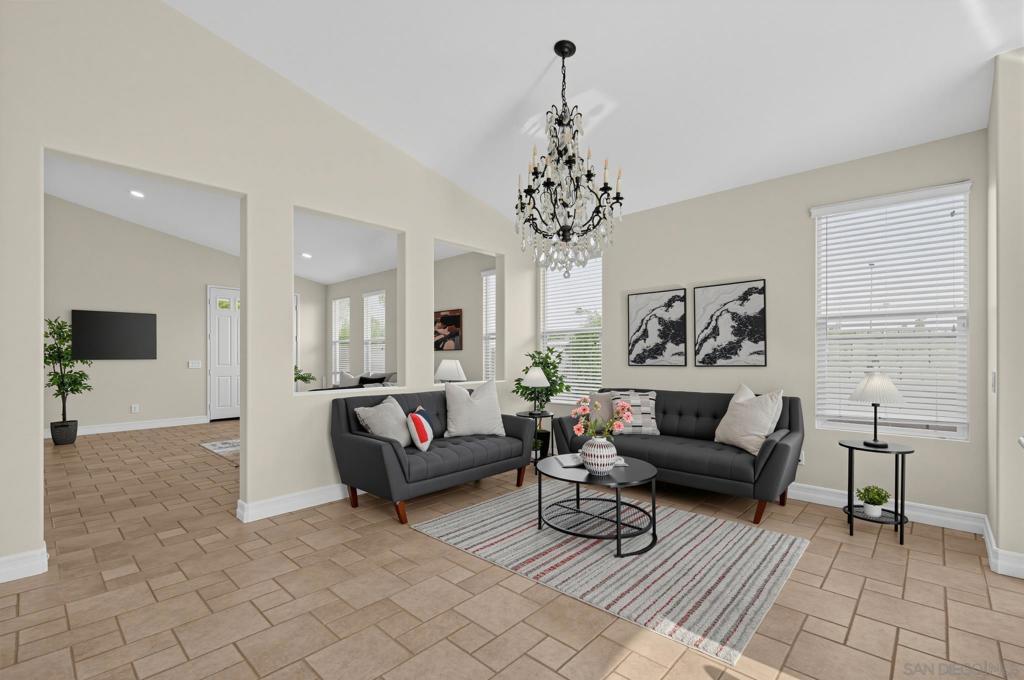 6268 Canyon Bluff Ct Property Photo 6