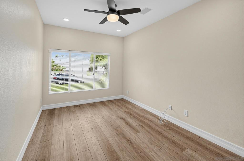 6268 Canyon Bluff Ct Property Photo 26