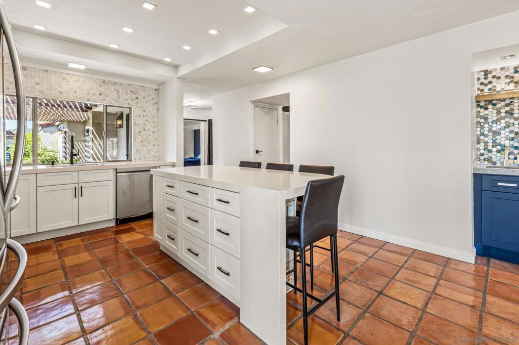 1301 Gary Lane Property Photo 10