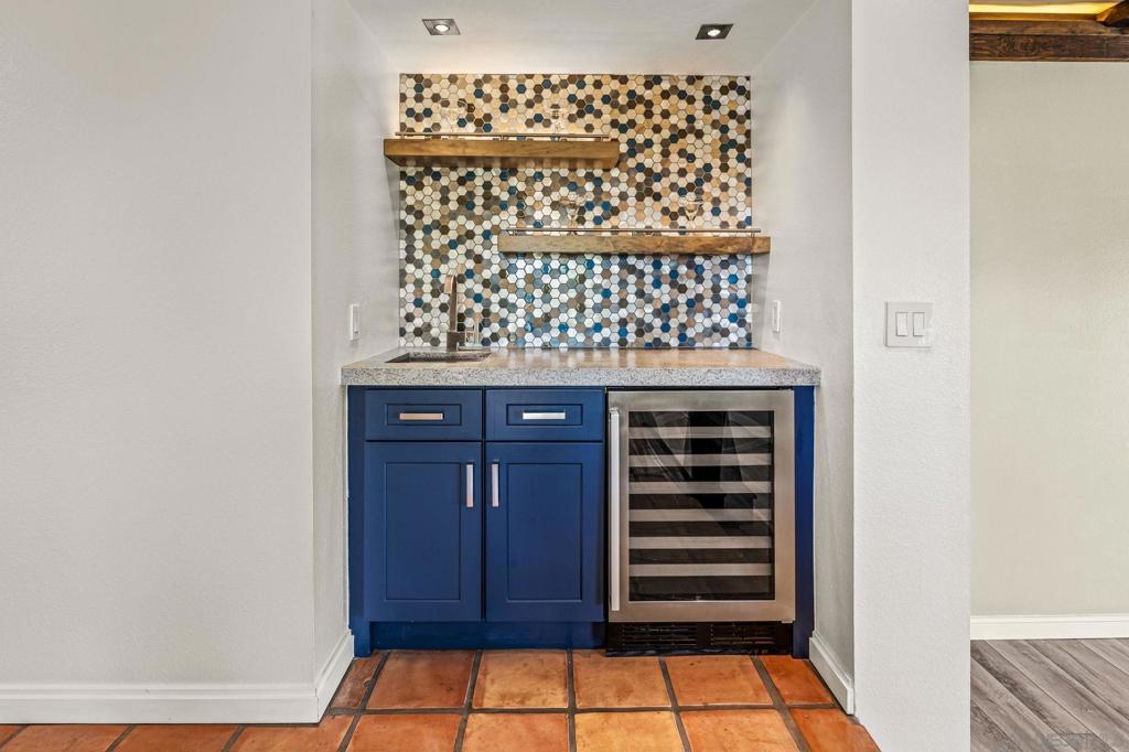 1301 Gary Lane Property Photo 14