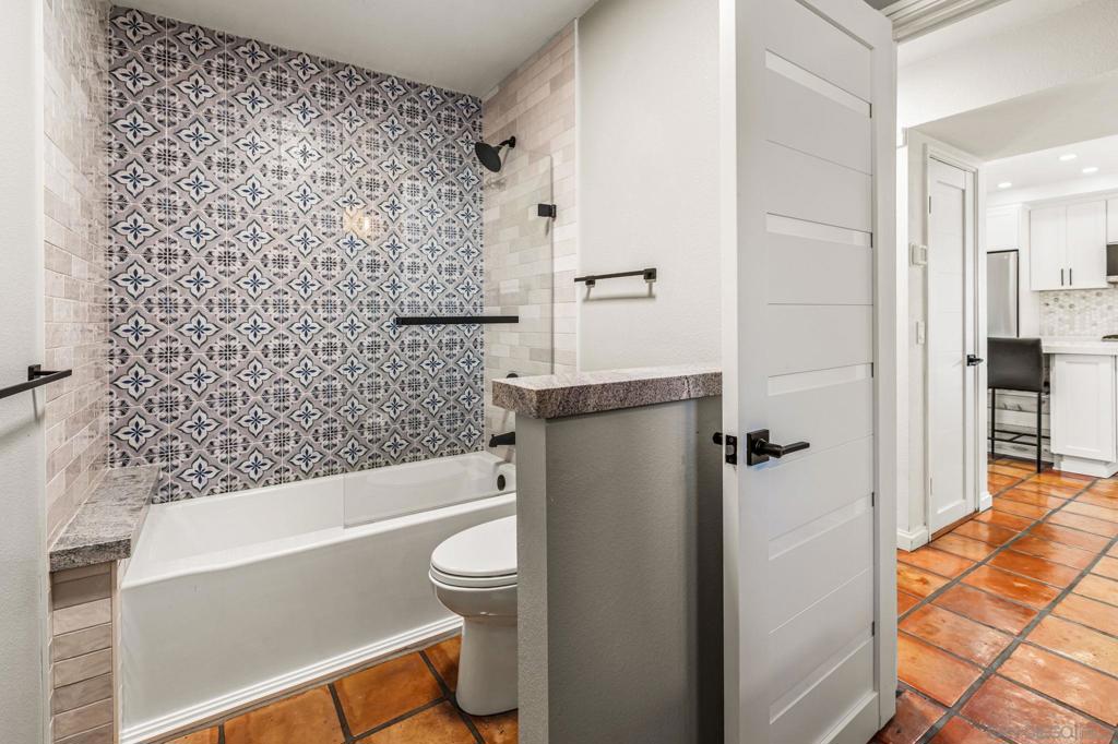 1301 Gary Lane Property Photo 25