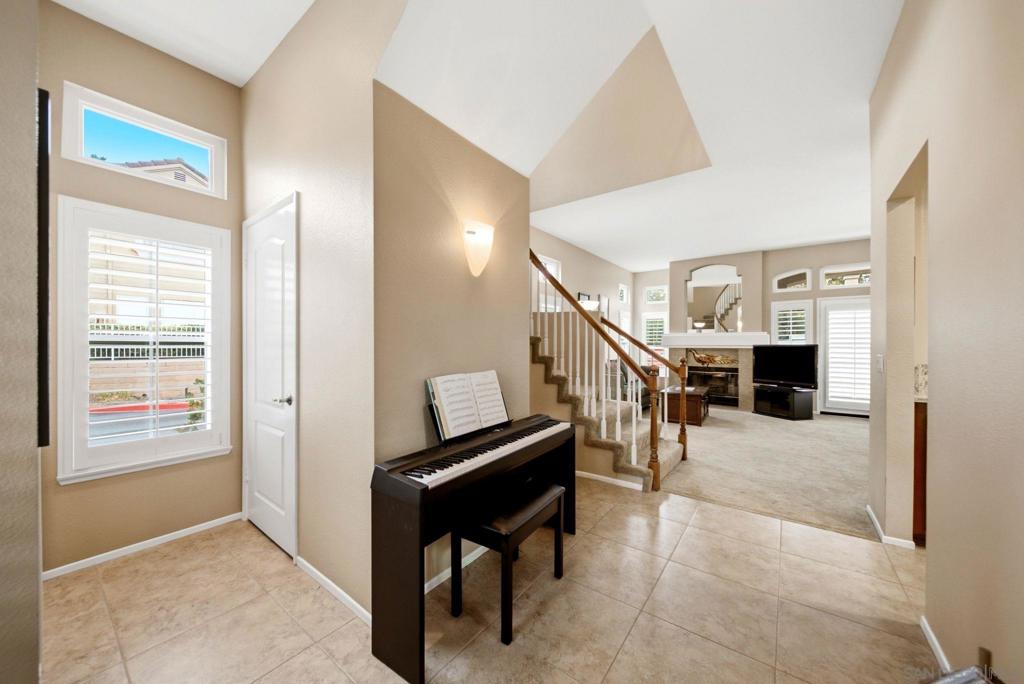 11210 1/2 Portobelo Dr Property Photo 3