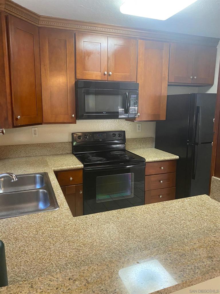 11353 Avenida De Los Lobos E Property Photo 7