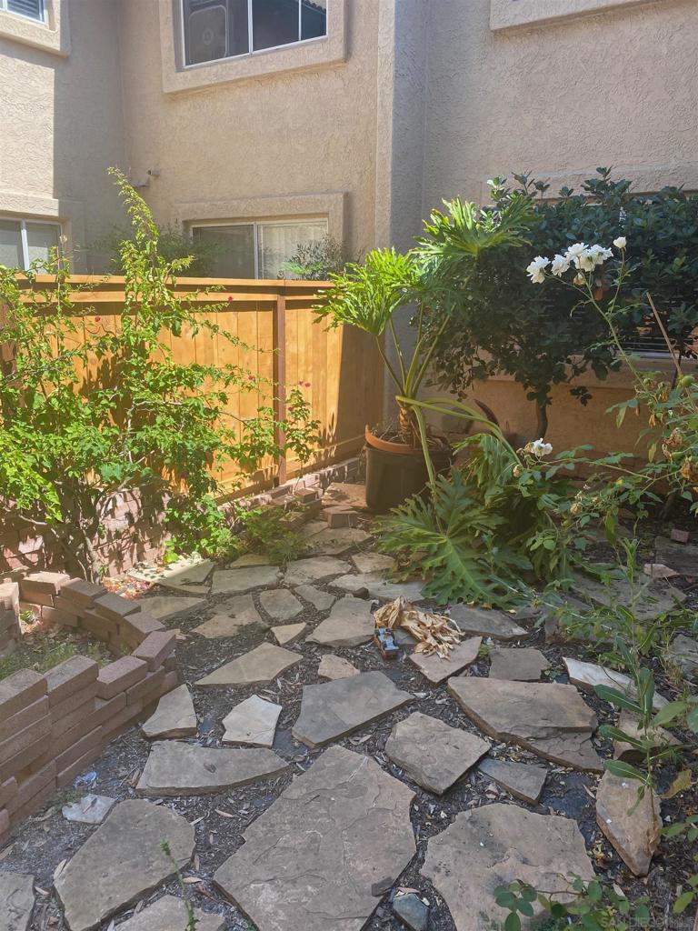 11353 Avenida De Los Lobos E Property Photo 19