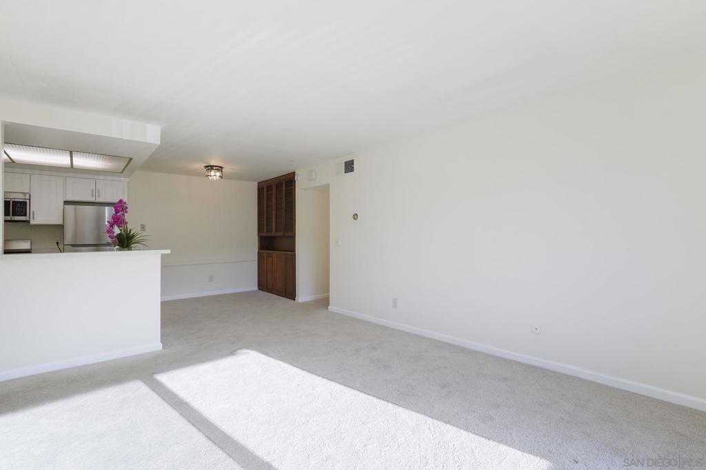 6064 Rancho Mission Rd 450 Property Photo 4