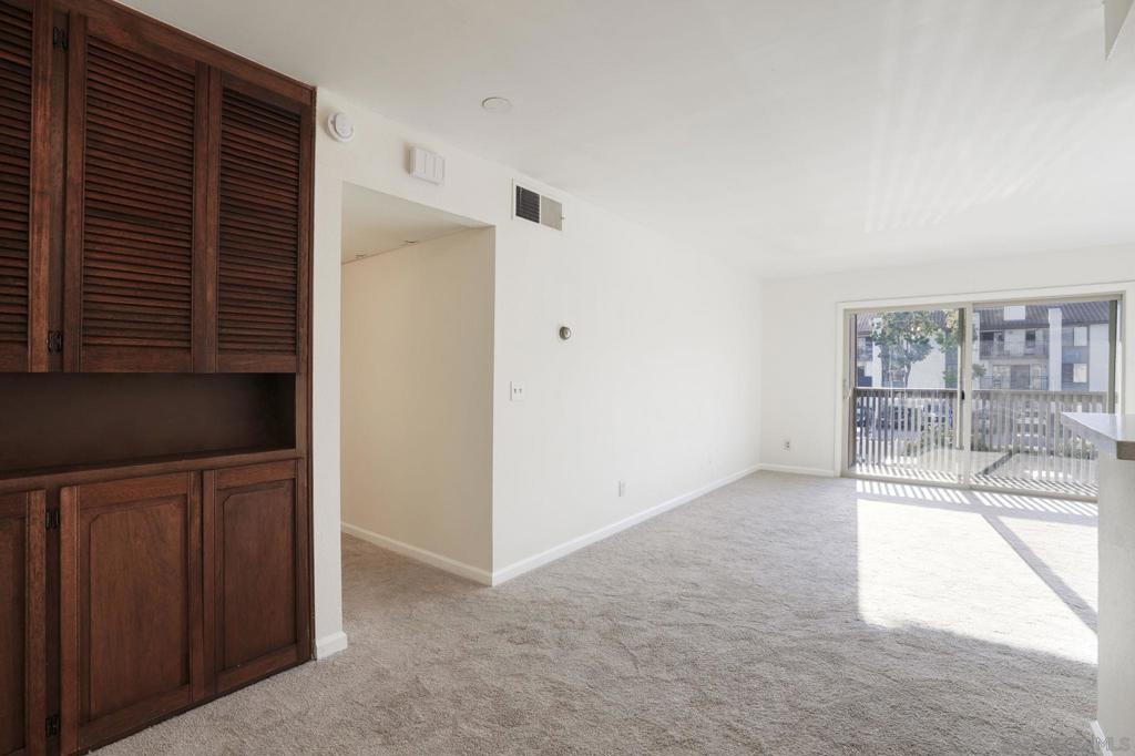 6064 Rancho Mission Rd 450 Property Photo 9
