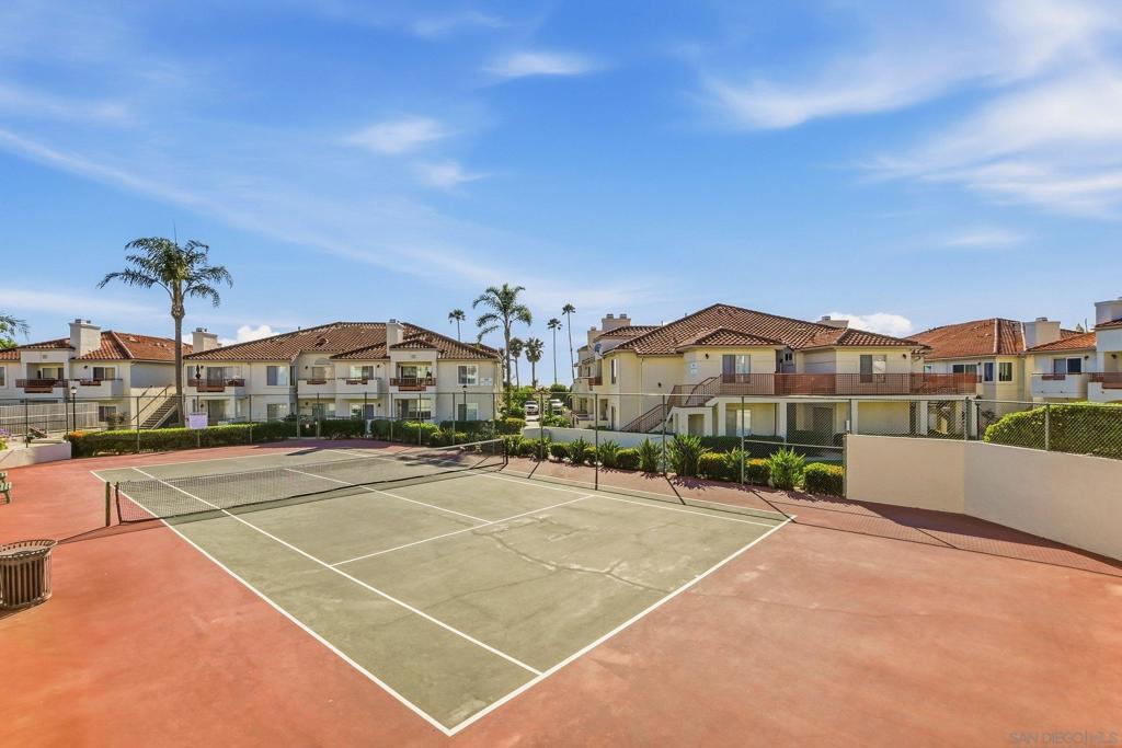 405 Stoney Point Way Unit 100 Property Photo 32