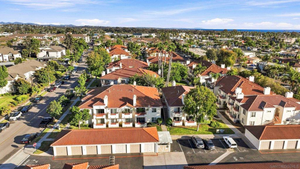 405 Stoney Point Way Unit 100 Property Photo 34