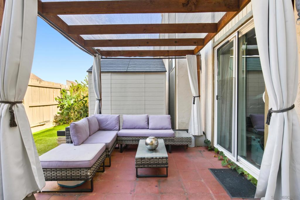 8022 Linda Vista Rd. 1m Property Photo 16