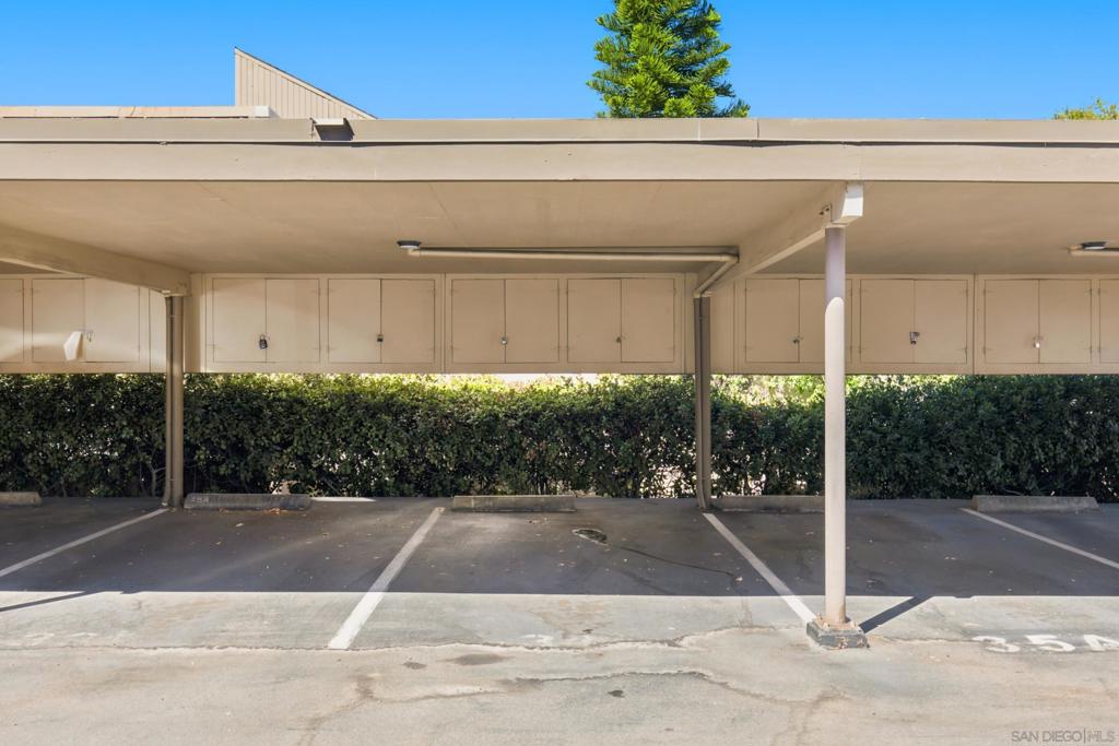 8022 Linda Vista Rd. 1m Property Photo 17