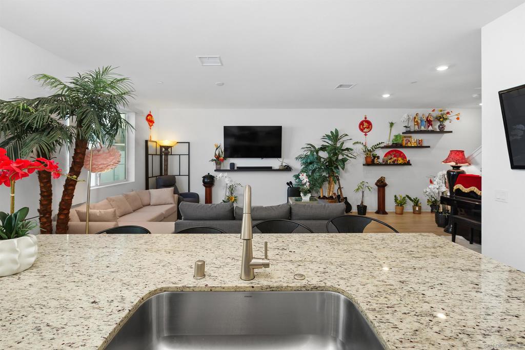 260022278SD Property Photo 10