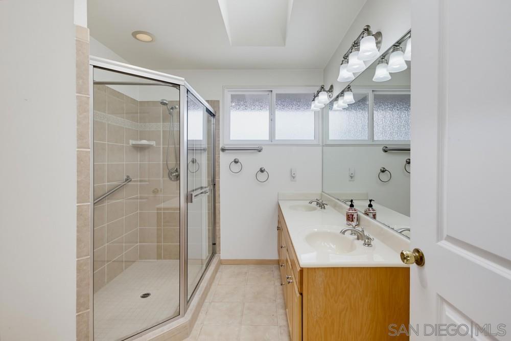 6789 Renkrib Avenue Property Photo 25