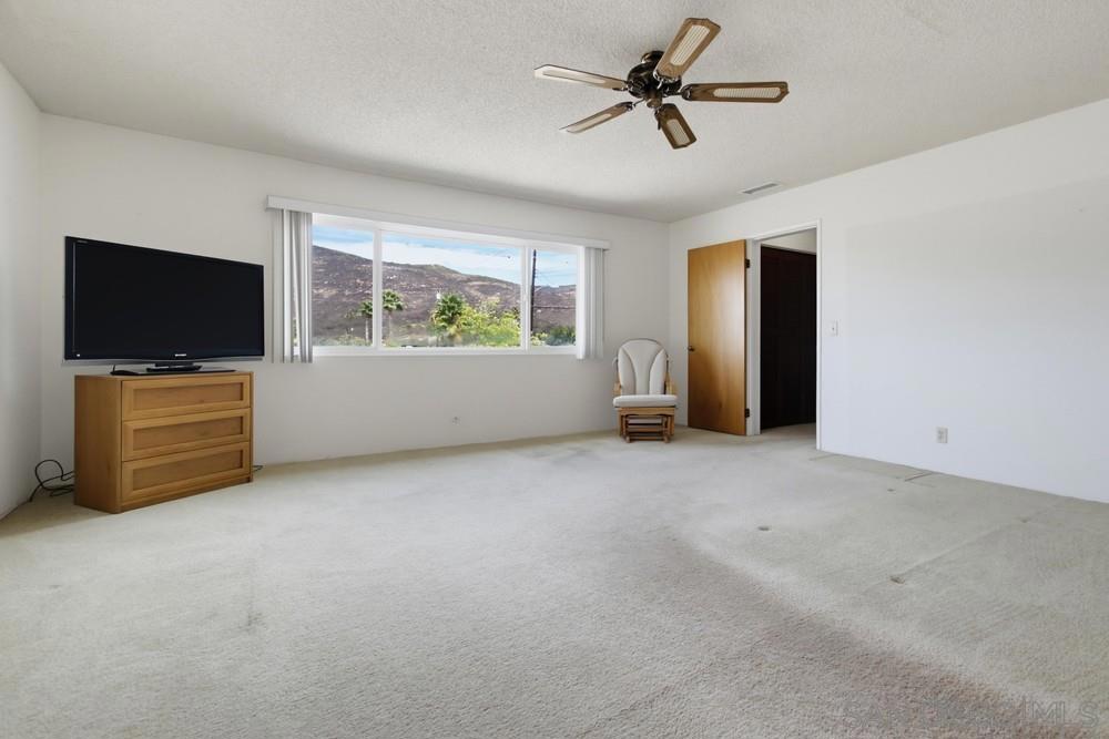 6789 Renkrib Avenue Property Photo 32