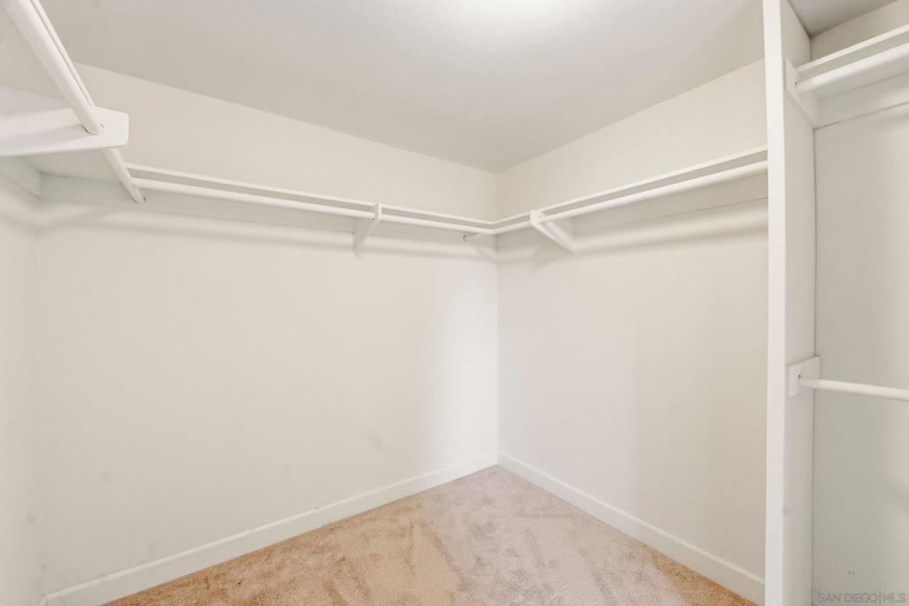 12855 Via Moura Property Photo 22
