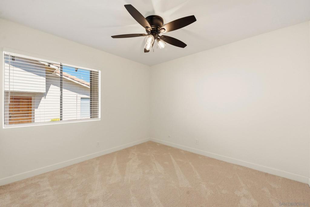 12855 Via Moura Property Photo 25