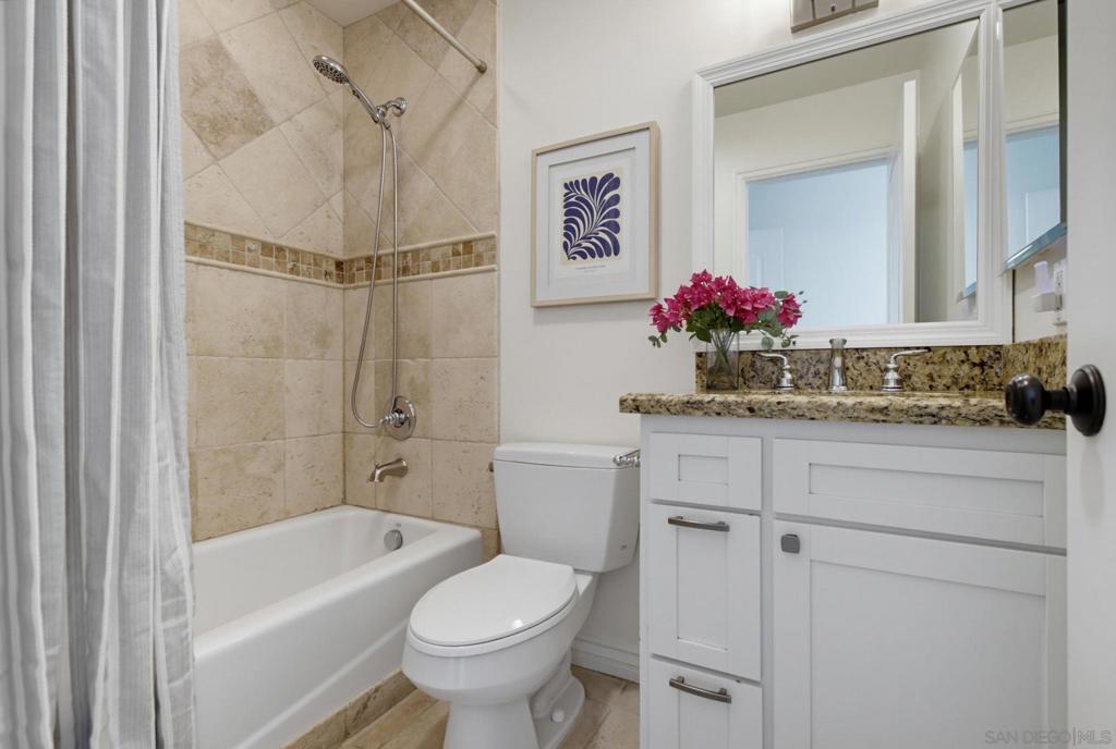 4279 Lamont Property Photo 25