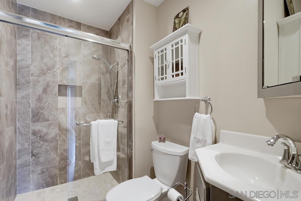 4275 Asher St 24 Property Photo 24